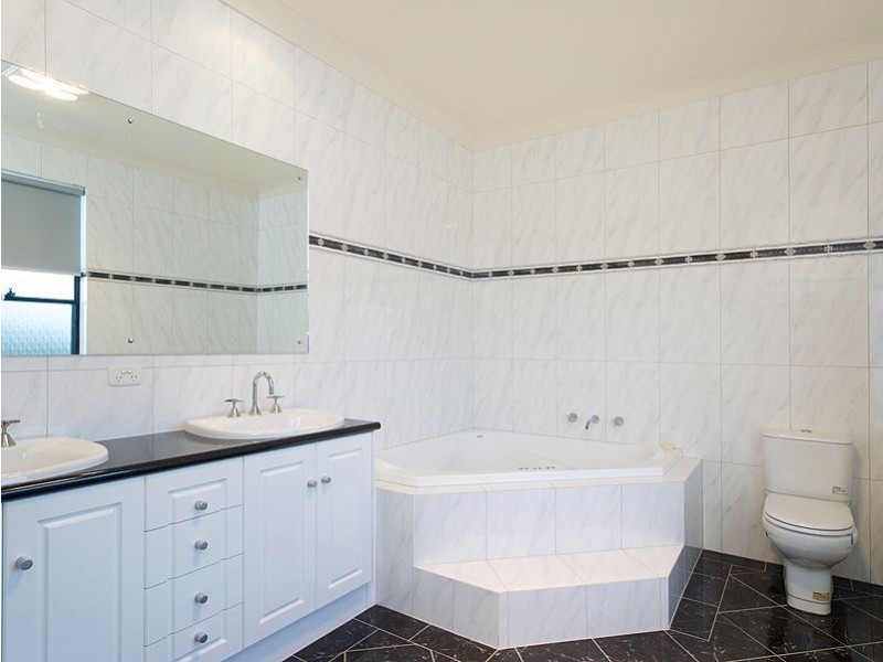 15 Yaktanga Way, Mount Barker SA 5251