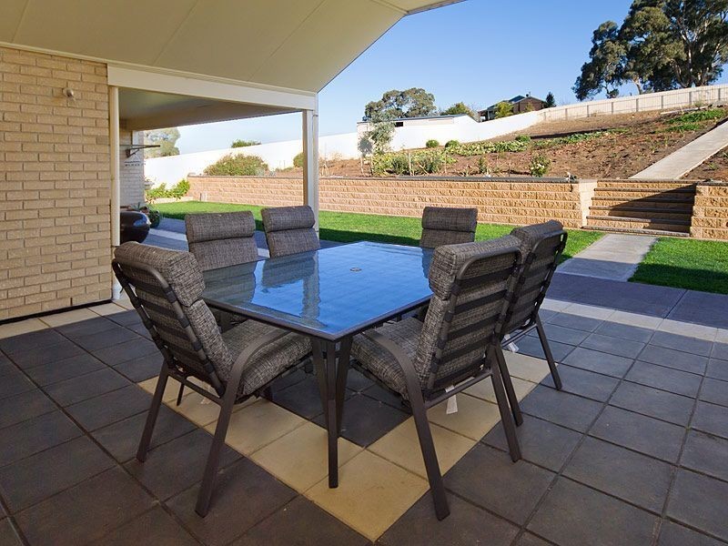 15 Yaktanga Way, Mount Barker SA 5251