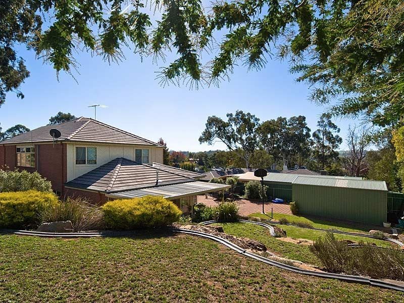 19 Hereford Avenue, Hahndorf SA 5245