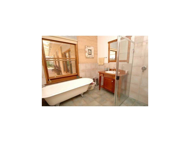 44 Burwood Road, Wistow SA 5251