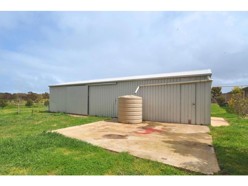 97 Old Swanport Road, Murray Bridge SA 5253