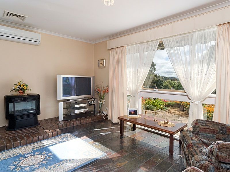 13 Kavanagh Street, Mount Barker SA 5251