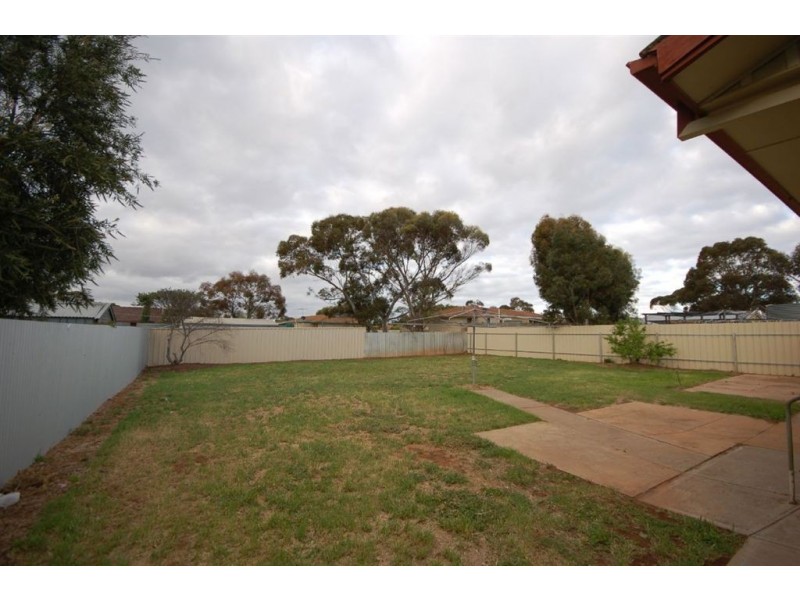 2 Owl Drive, Murray Bridge SA 5253