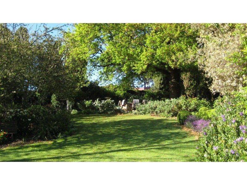 Oakside Darby Road, Hahndorf SA 5245