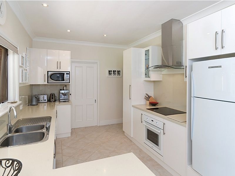 2 Hereford Avenue, Hahndorf SA 5245