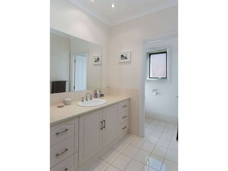 2 Hereford Avenue, Hahndorf SA 5245