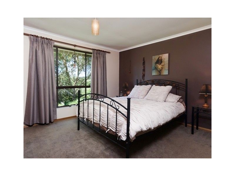 9 Hunt Road, Hahndorf SA 5245