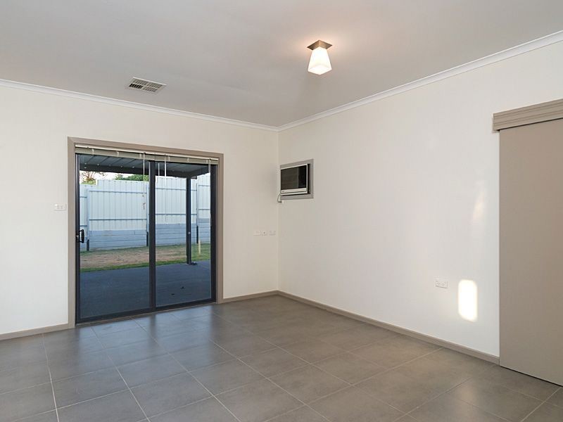 43 Cameron Road, Mount Barker SA 5251