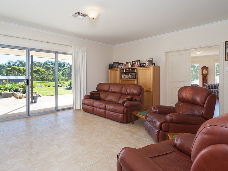 26 Yaktanga Way, Mount Barker SA 5251