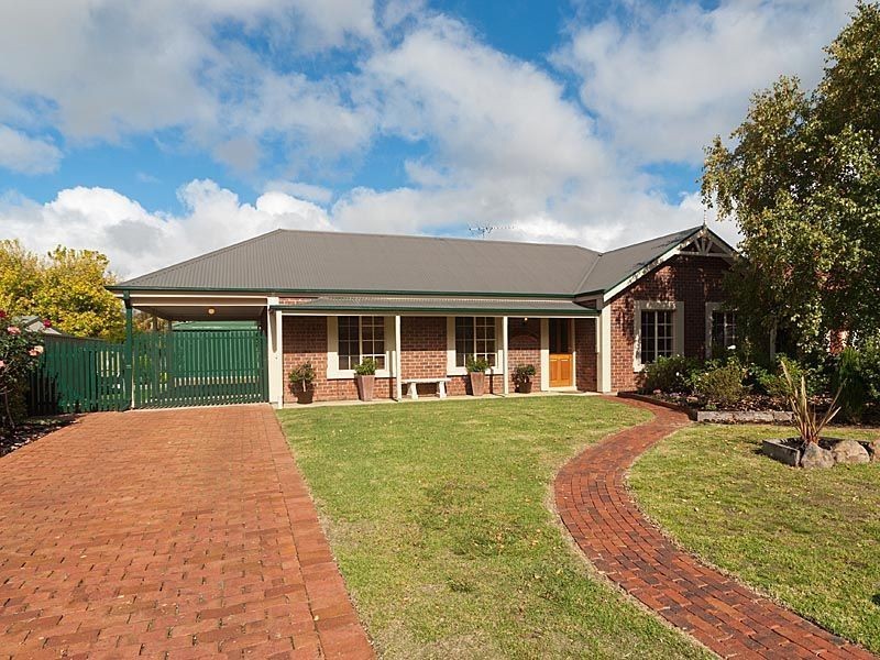 7 Heinrich Court, Mount Barker SA 5251