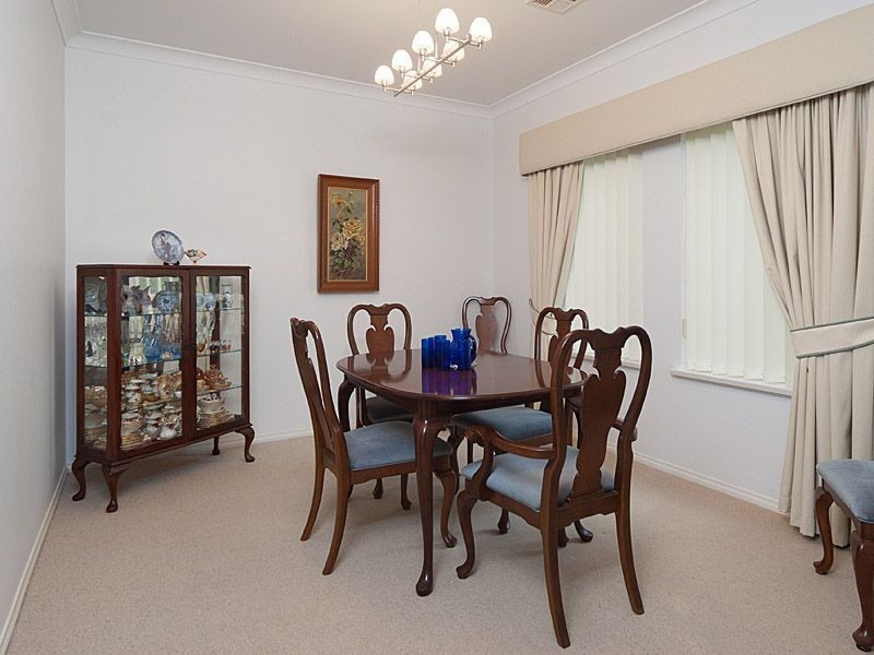 2 Warriparinga Avenue, Craigburn Farm SA 5051