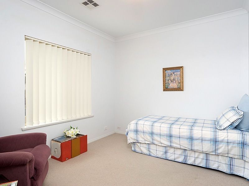 2 Warriparinga Avenue, Craigburn Farm SA 5051