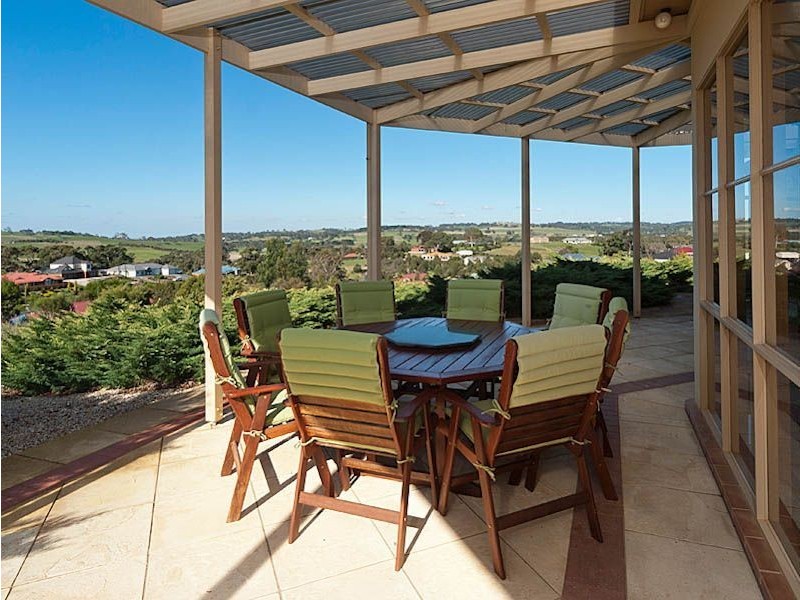 2 Schaefer Court, Mount Barker SA 5251