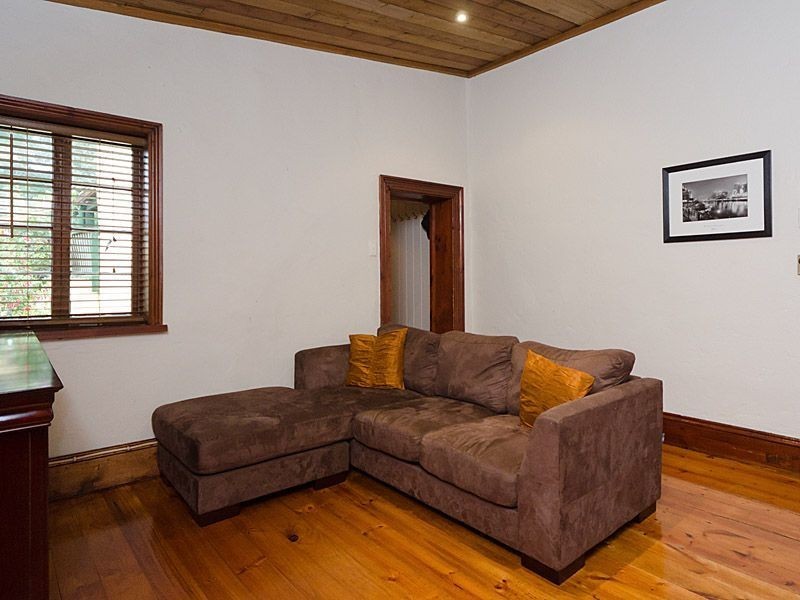 4 Skipper Street, Mount Barker SA 5251