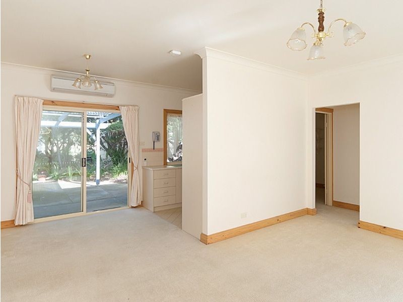 20 Weeroona Drive, Milang SA 5256