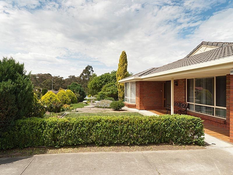 5 Heinrich Court, Mount Barker SA 5251