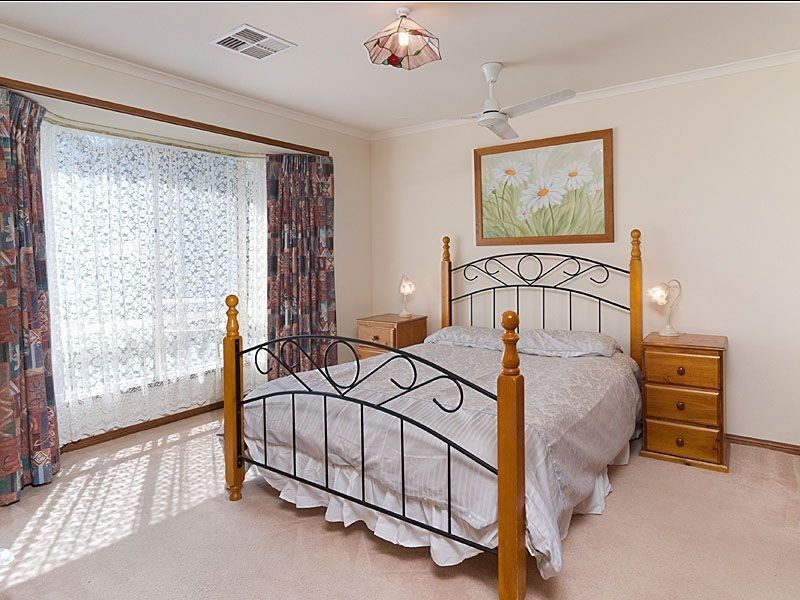 5 Heinrich Court, Mount Barker SA 5251