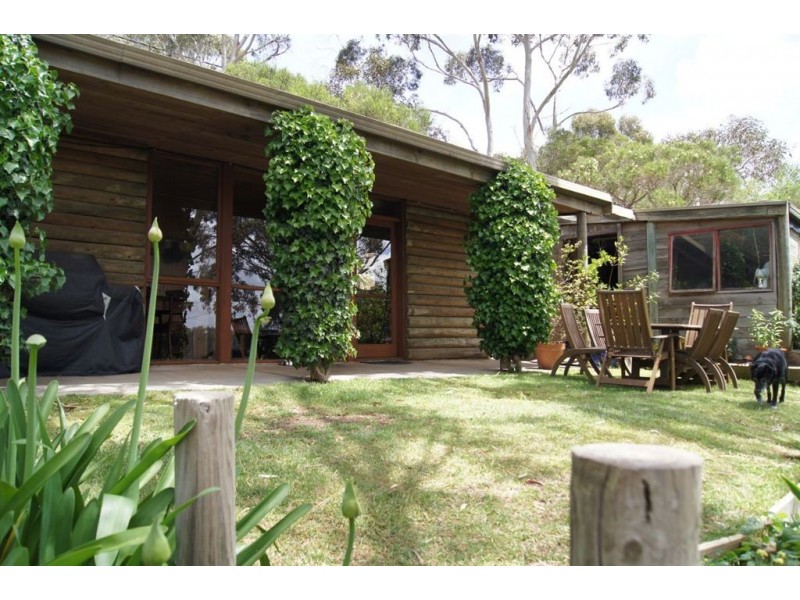 108 Emmett Road, Crafers West SA 5152