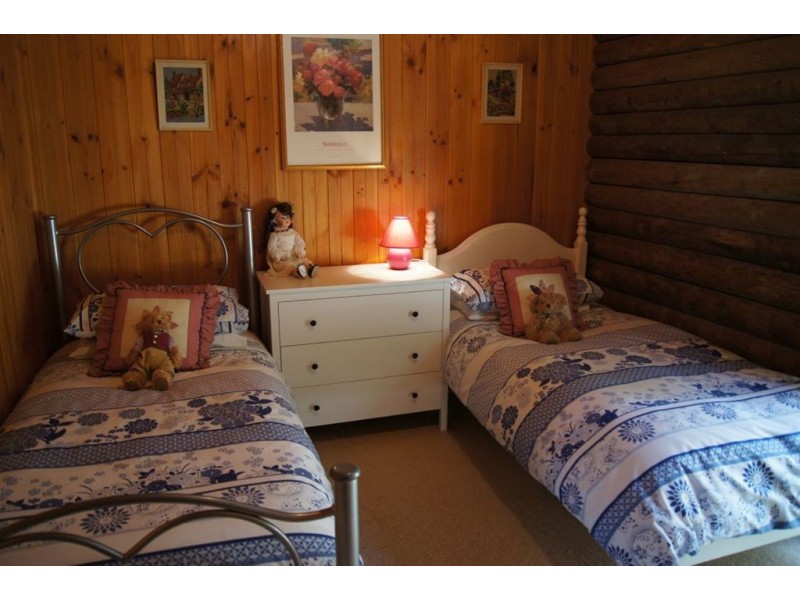 108 Emmett Road, Crafers West SA 5152