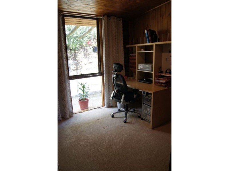 108 Emmett Road, Crafers West SA 5152