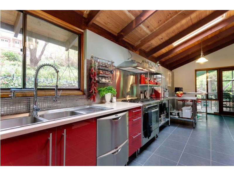 17 Mabel Street, Stirling SA 5152