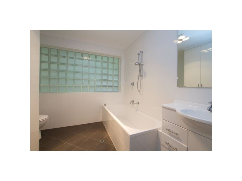 11 Hawthorn Road, Stirling SA 5152