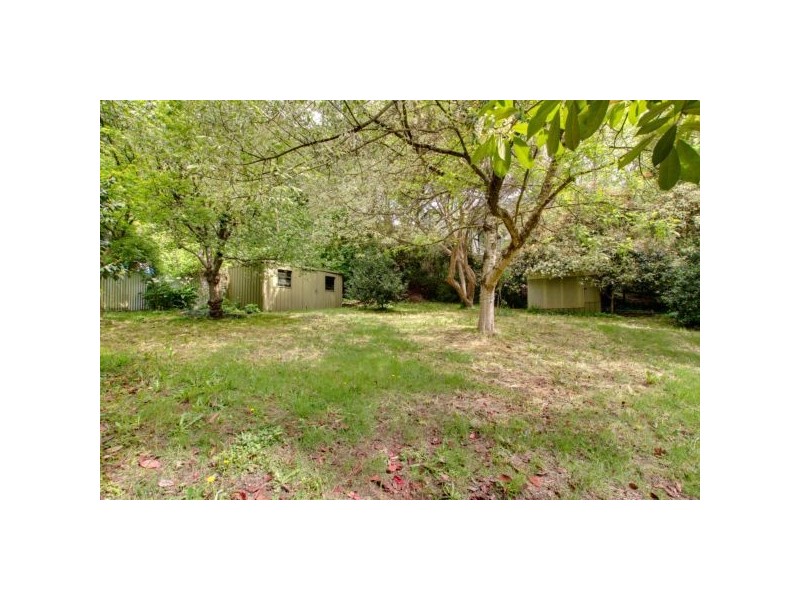 11 Hawthorn Road, Stirling SA 5152