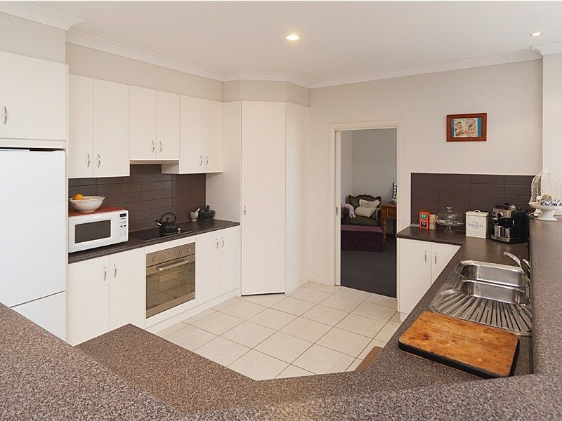 13 Strathford Way, Strathalbyn SA 5255