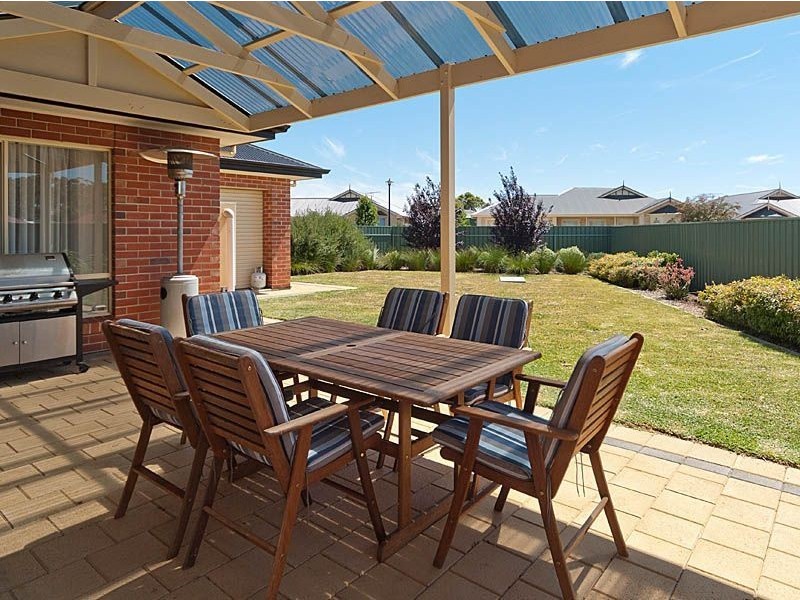 13 Strathford Way, Strathalbyn SA 5255