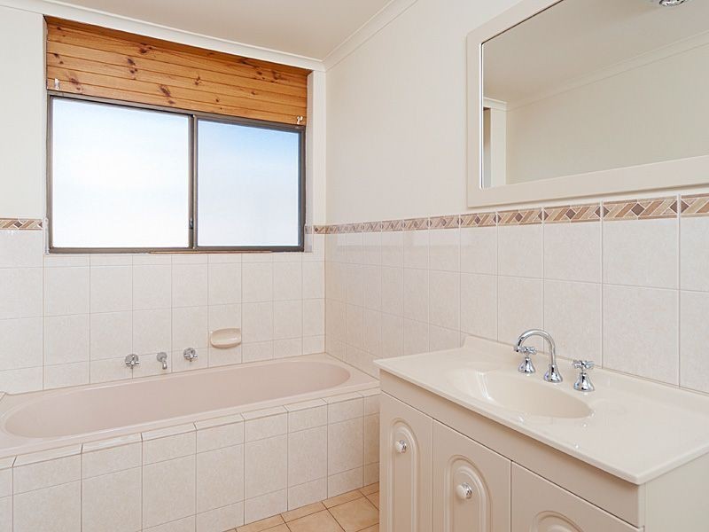 10 Long Island Road, Murray Bridge SA 5253