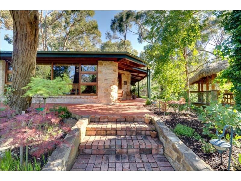 2 Shanks Road, Aldgate SA 5154