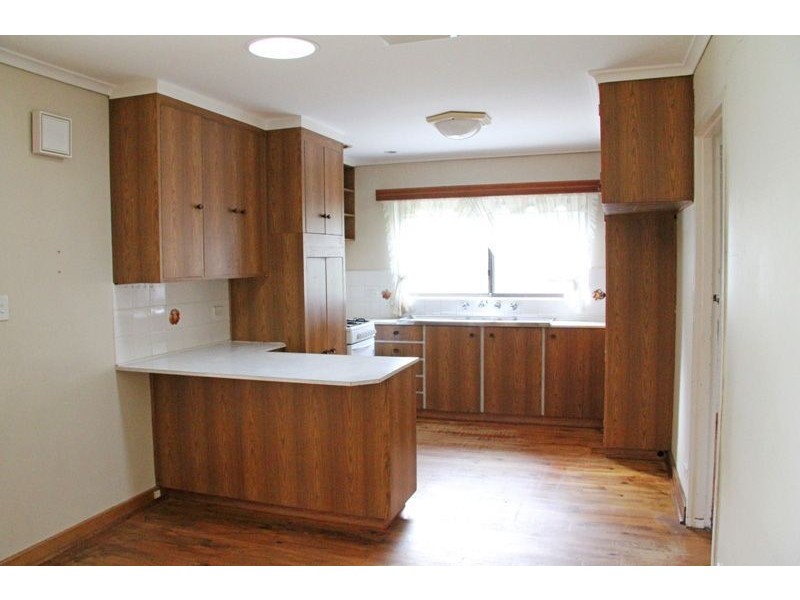 13 Bartholomew Avenue, Lobethal SA 5241