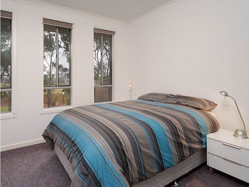 9 Links Court, Victor Harbor SA 5211