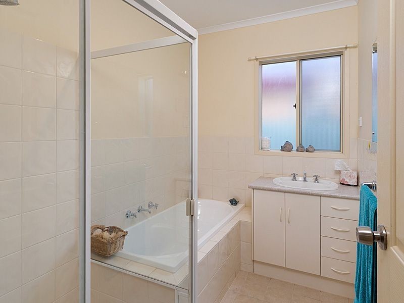 14 Hawke Place, Murray Bridge SA 5253