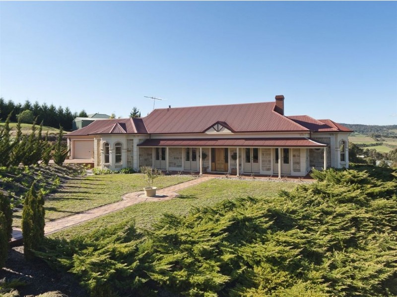 2 Schaefer Court, Mount Barker SA 5251
