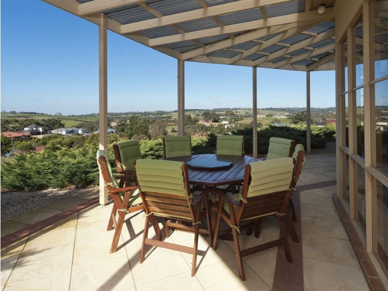 2 Schaefer Court, Mount Barker SA 5251
