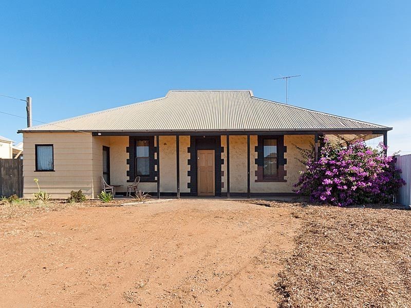 50 Edmund Terrace, Murray Bridge SA 5253