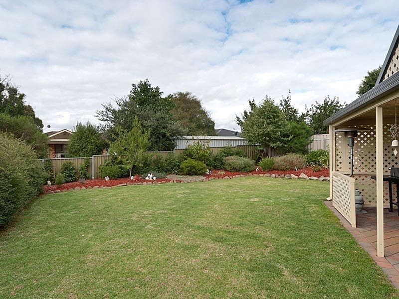 5 Young Court, Mount Barker SA 5251
