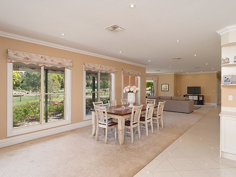 14 Claret Ash Drive, Mount Barker SA 5251