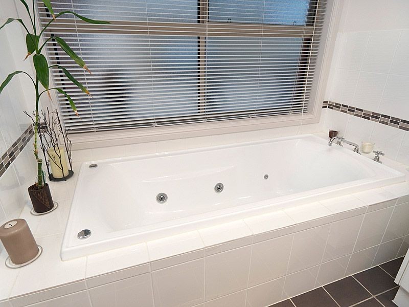 13 Bateman Street, Strathalbyn SA 5255