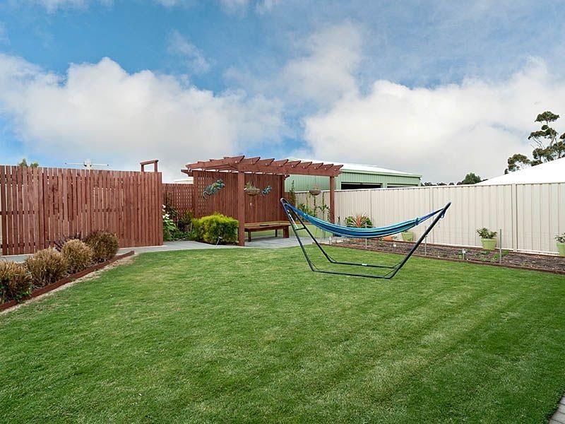 13 Bateman Street, Strathalbyn SA 5255