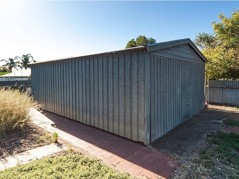 24 Elm Avenue, Murray Bridge SA 5253