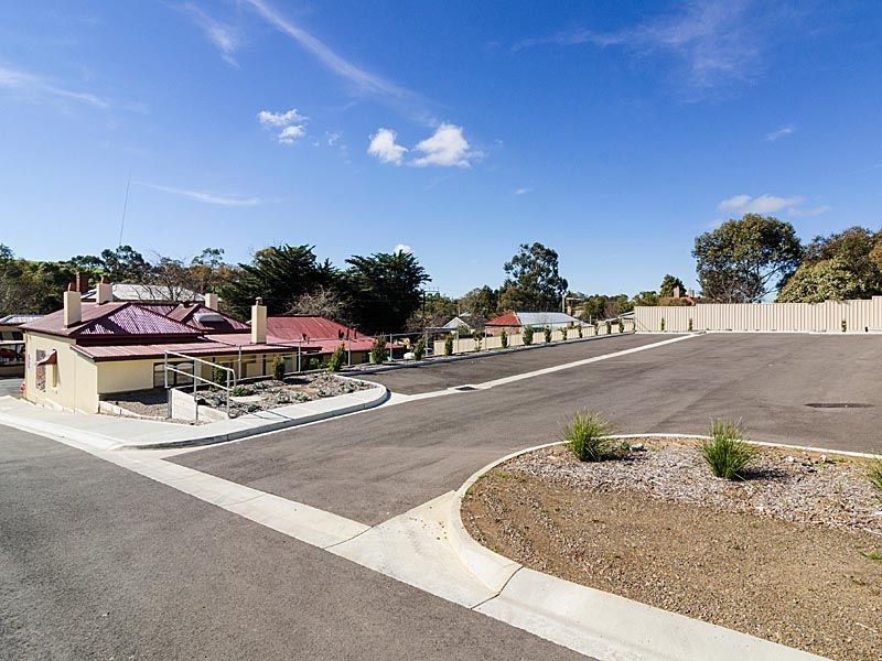 2 & 3/95 Main Road, Nairne SA 5252