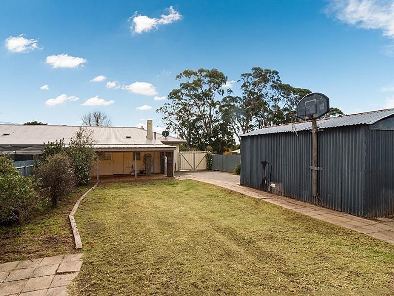 8 Jubilee Crescent, Mount Barker SA 5251
