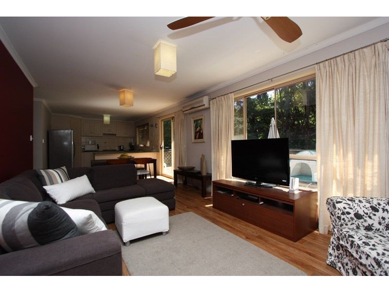 9 Norman Road, Bridgewater SA 5155