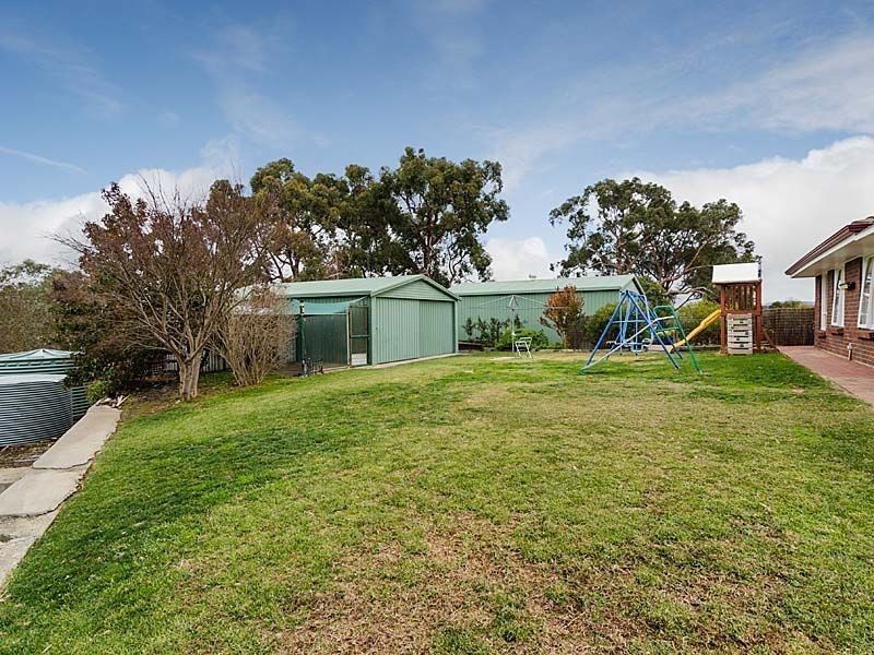 9 Allendale Grove, Woodside SA 5244