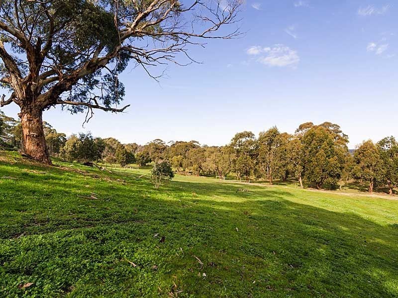 73 Daddow Road, Mount Barker SA 5251