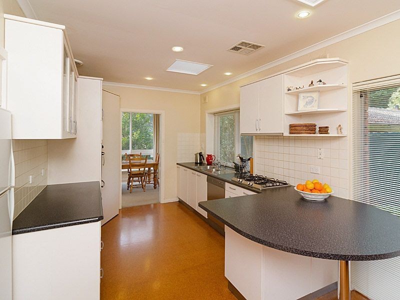 1 Waverley Court, Stirling SA 5152