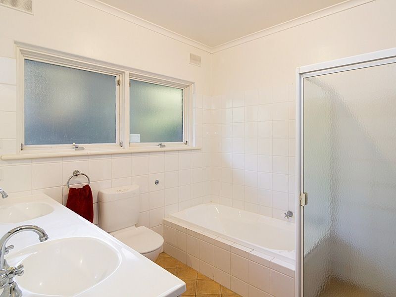 1 Waverley Court, Stirling SA 5152