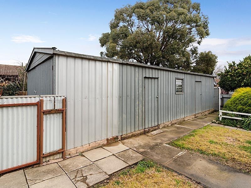 60 Victoria Road, Mount Barker SA 5251
